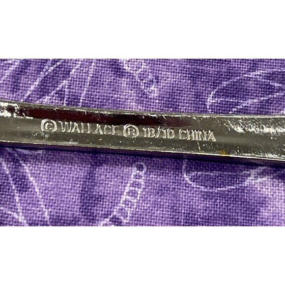 Wallace American Tradition 18/10 Stainless Dinner Knives Knife Set Of 6 Flatware - Picture 2 of 3